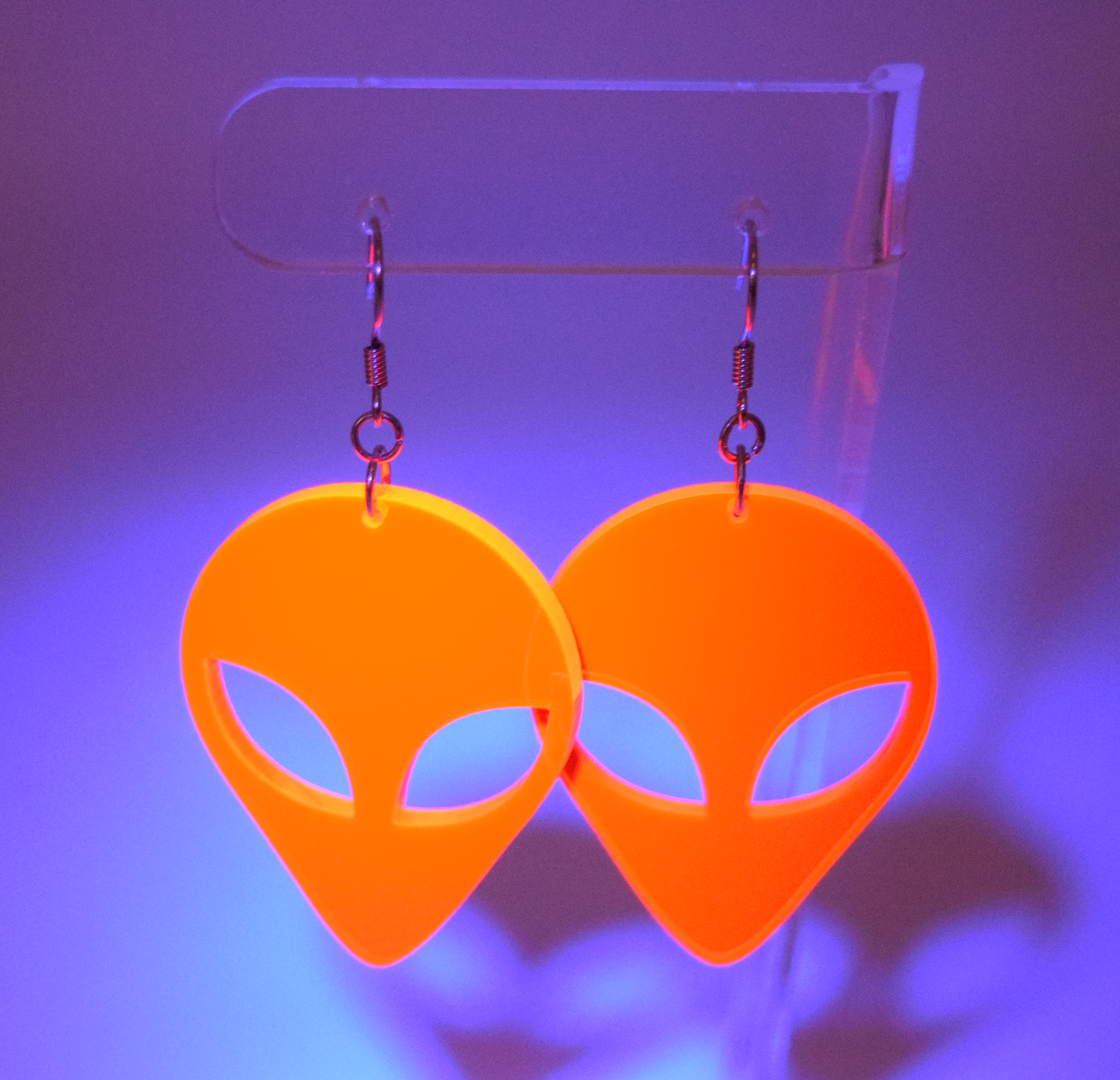 red/orange alien earrings (glow in uv/blacklight)
